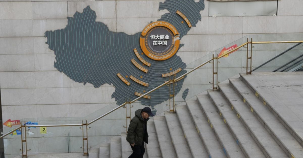Китайският имотен гигант Evergrande е глобен за фалшифициране на приходите