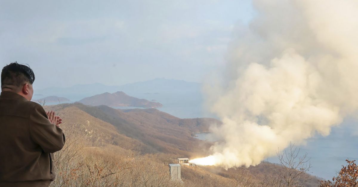 Северна Корея успешно тества двигател с твърдо гориво за своята