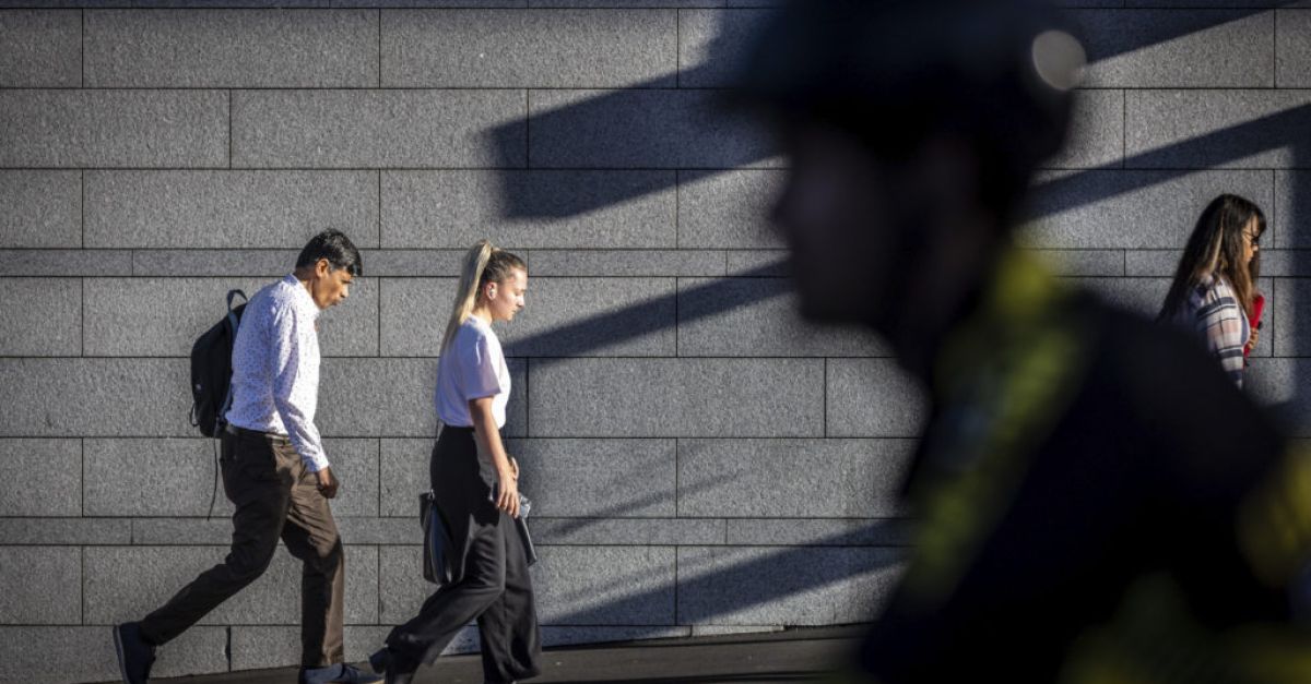 Нова Зеландия навлезе във втората си рецесия за 18 месеца