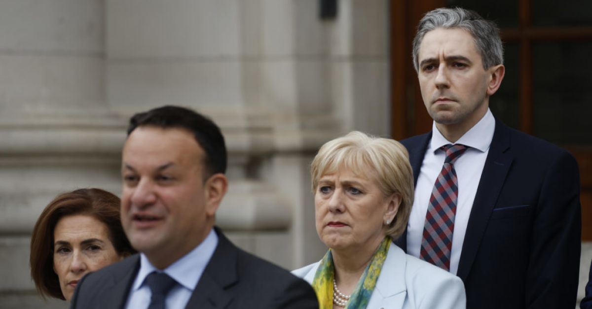 Крайният срок за състезанието за лидерство на Fine Gael е преместен