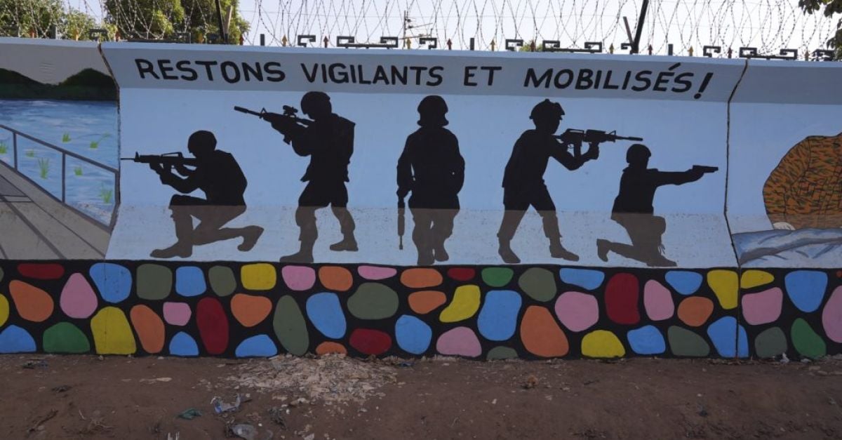Фермер документира клане извършено в село в Буркина Фасо 32 годишният засне
