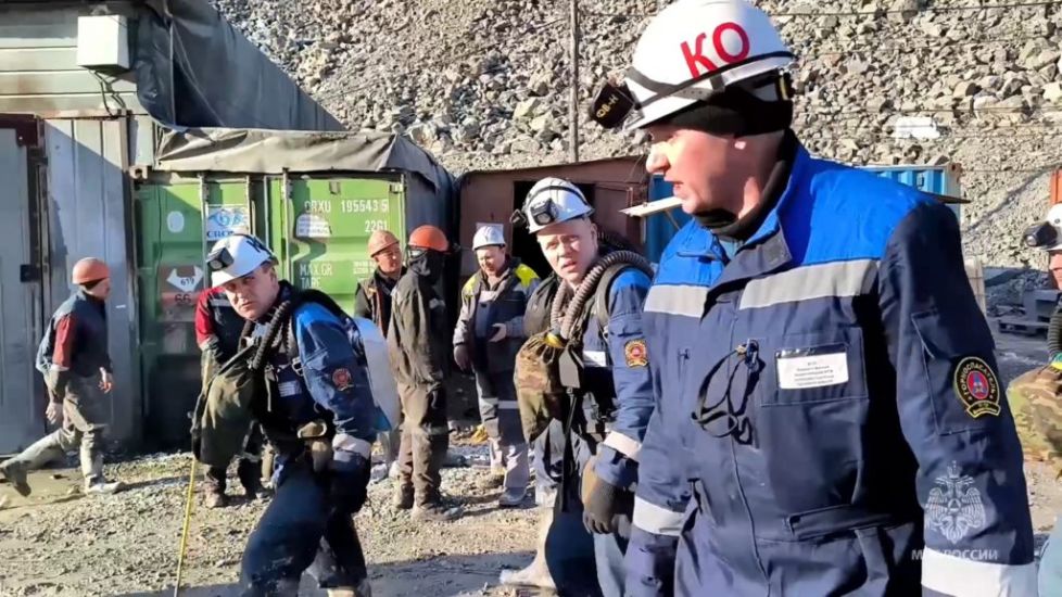 Thirteen People Trapped In Collapsed Russian Gold Mine Continue
