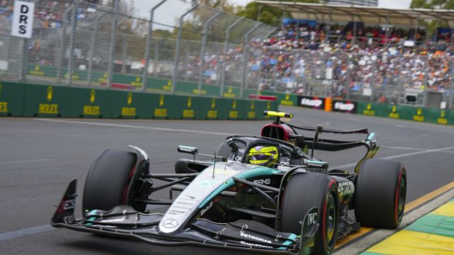 Lewis Hamilton Rues Inconsistent Mercedes Car After Poor Qualifying In Australia