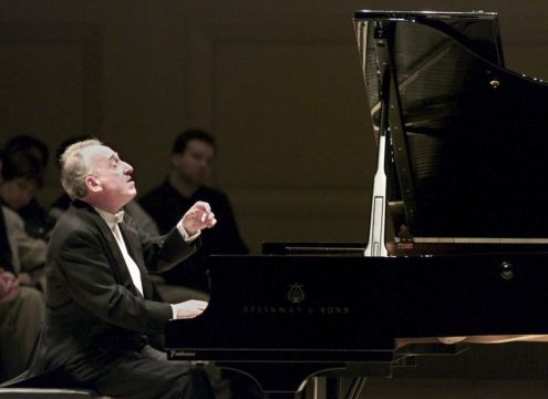 Italian Pianist Maurizio Pollini, Who Performed At La Scala, Dies Aged 82