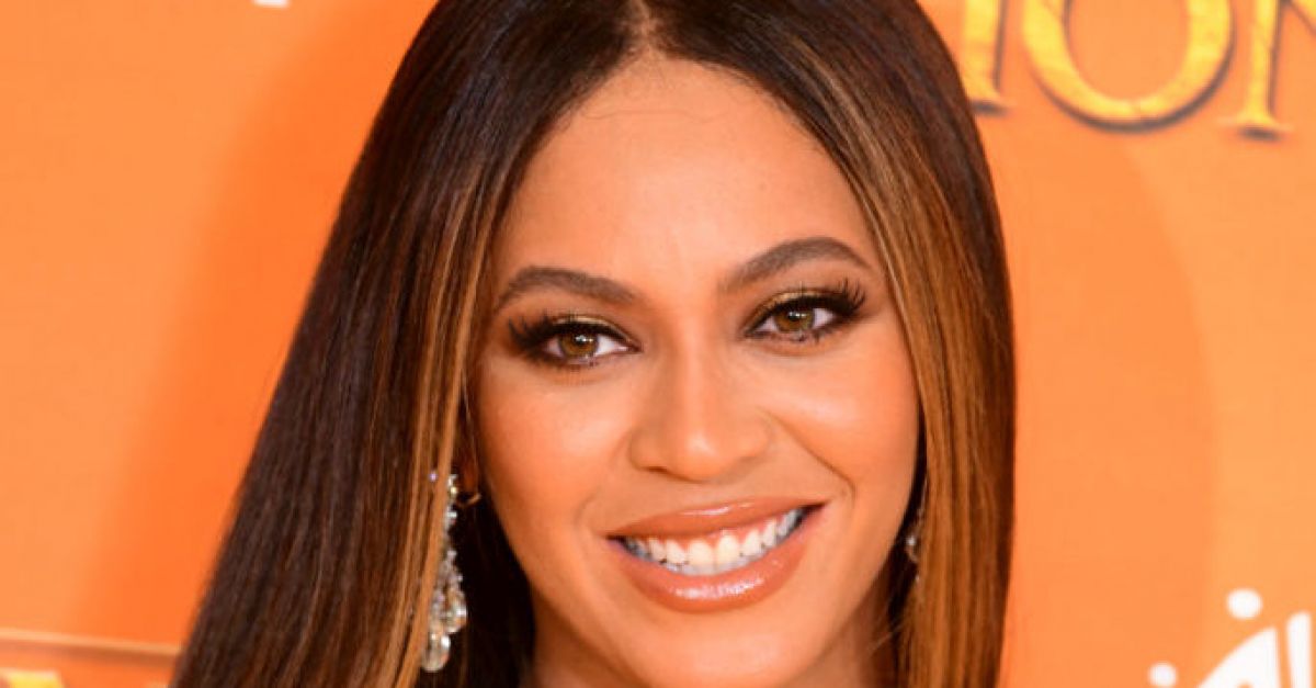 Beyonce сподели списъка с песни за предстоящия си албум Act