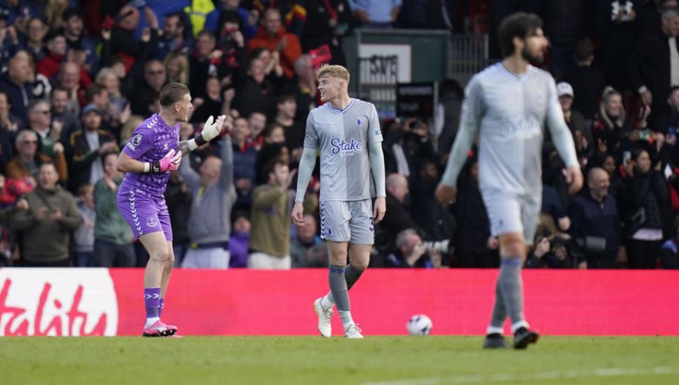 Seamus Coleman Own-Goal Condemns Everton To Late Defeat At Bournemouth