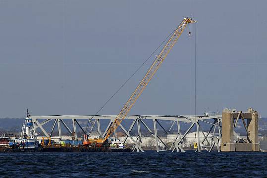 Work Starts To Cut And Lift First Section Of Collapsed Baltimore Bridge