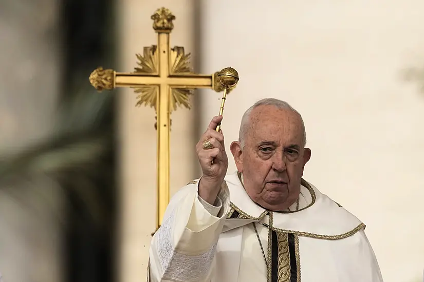 Pope Overcomes Health Concerns To Lead Easter Sunday Mass