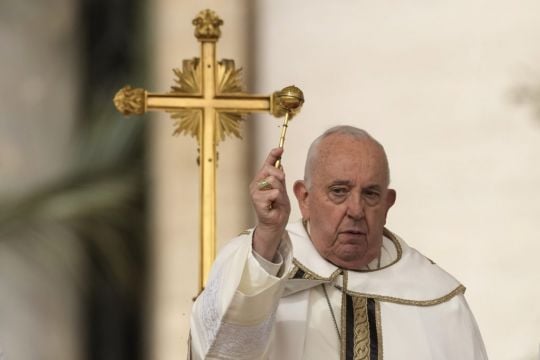 Pope Overcomes Health Concerns To Lead Easter Sunday Mass