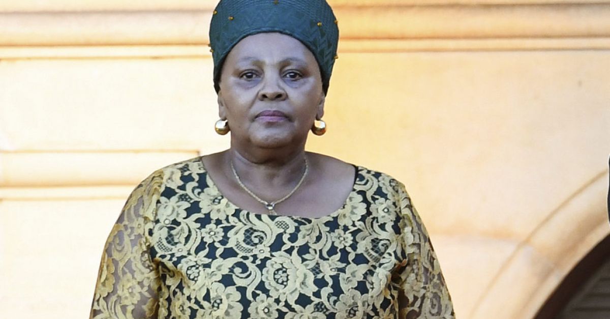 Председателят на парламента на Южна Африка подаде оставка и се