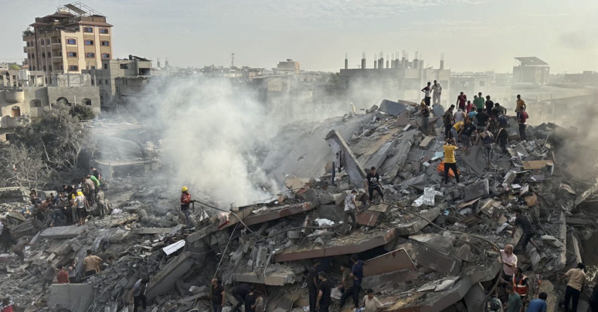 Байдън казва на Израел да защити хуманитарните работници и да постигне прекратяване на огъня в Газа