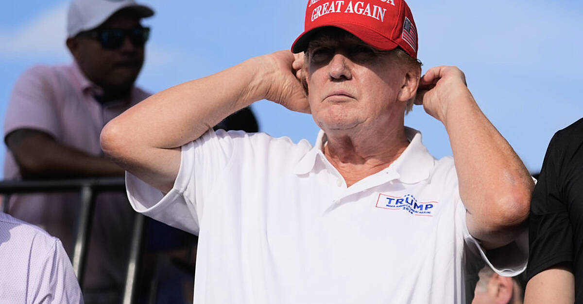 Donald Trump declines to endorse national abortion ban
