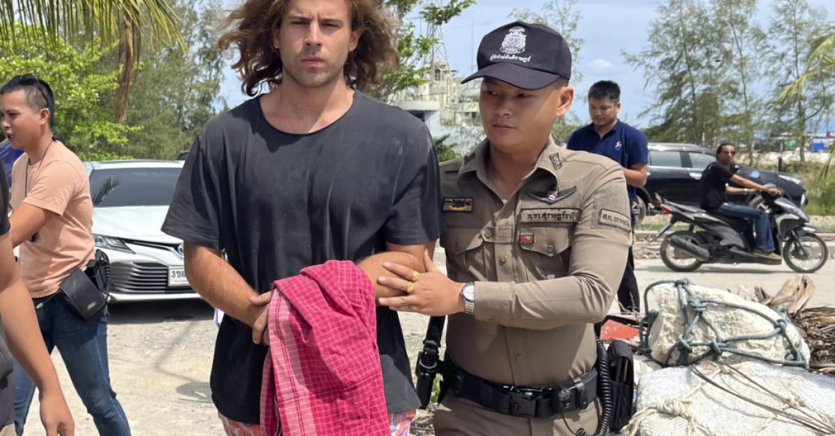 В Тайланд започва процес срещу сина на испански актьори, обвинен в убийството на хирург
