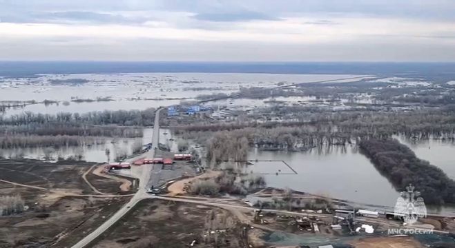 Water Levels Rise And Homes Flood In Russia Following Collapse Of Dam