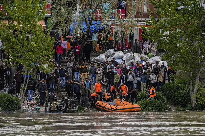 At Least Six Dead As Boat Capsizes In Indian-Controlled Kashmir