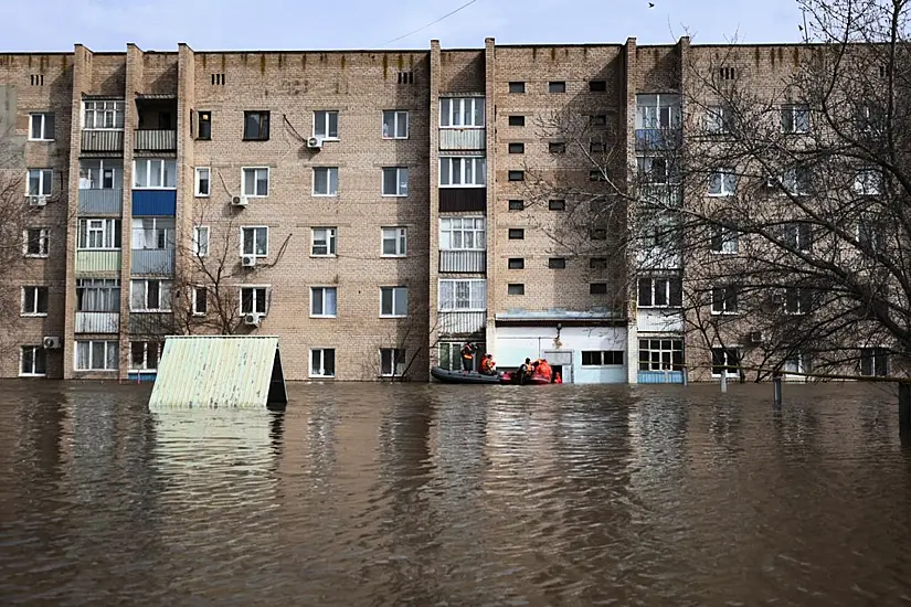 More Homes Flooded In Russian Region Bordering Kazakhstan As River Levels Rise