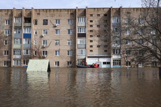 More Homes Flooded In Russian Region Bordering Kazakhstan As River Levels Rise