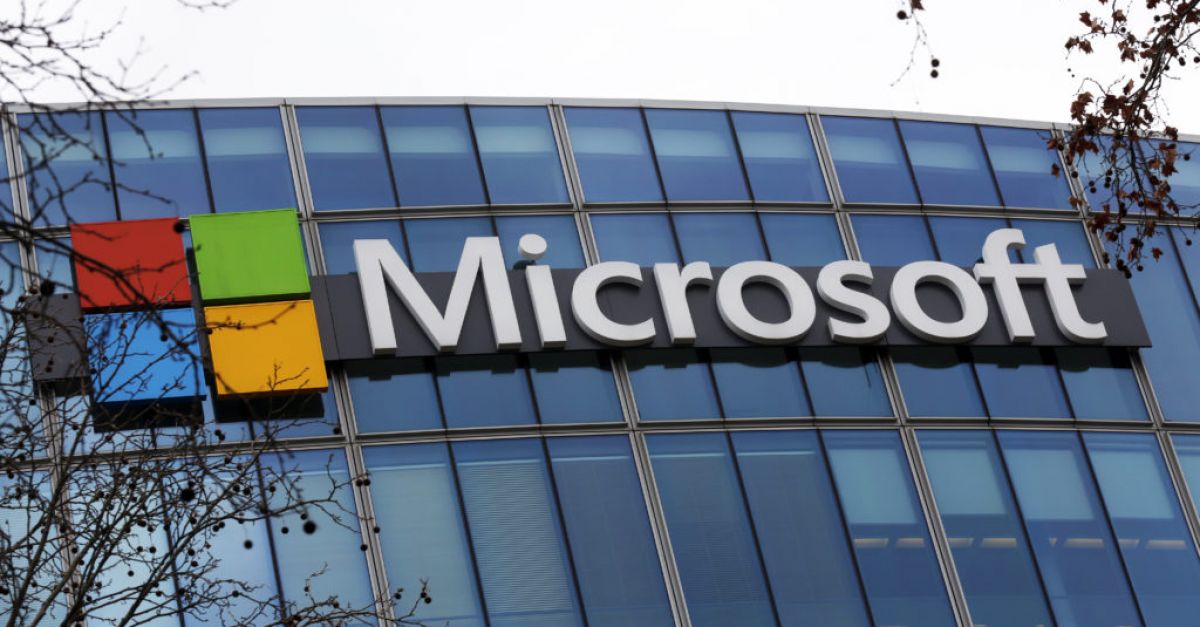 Microsoft инвестира 1,5 милиарда щатски долара (£1,2 милиарда) в технологична