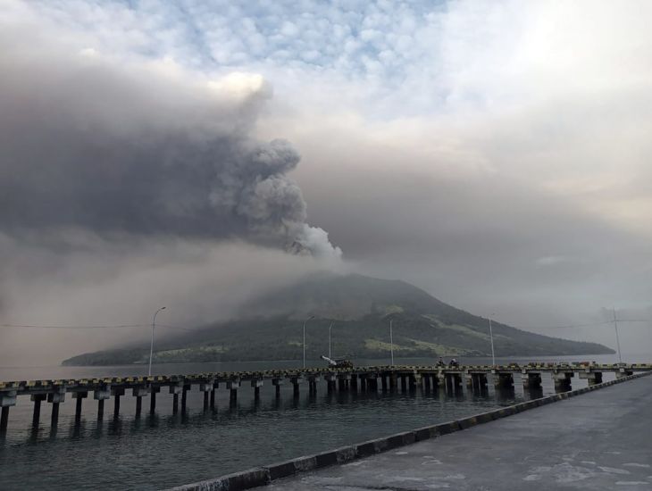 Thousands Evacuated And Tsunami Alert Issued After Indonesian Volcano Eruption