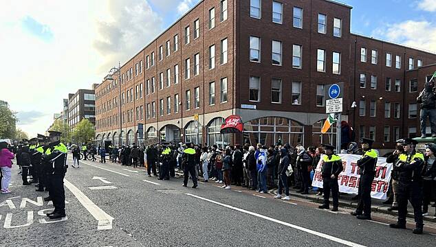 Protesters In Standoff Near Migrant Camp In Dublin