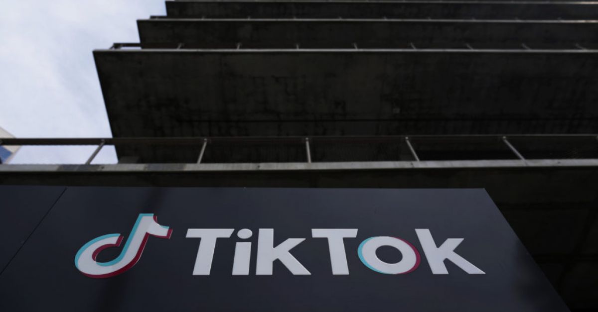Американските законодатели приемат законодателство за забрана на TikTok в рамките на една година
