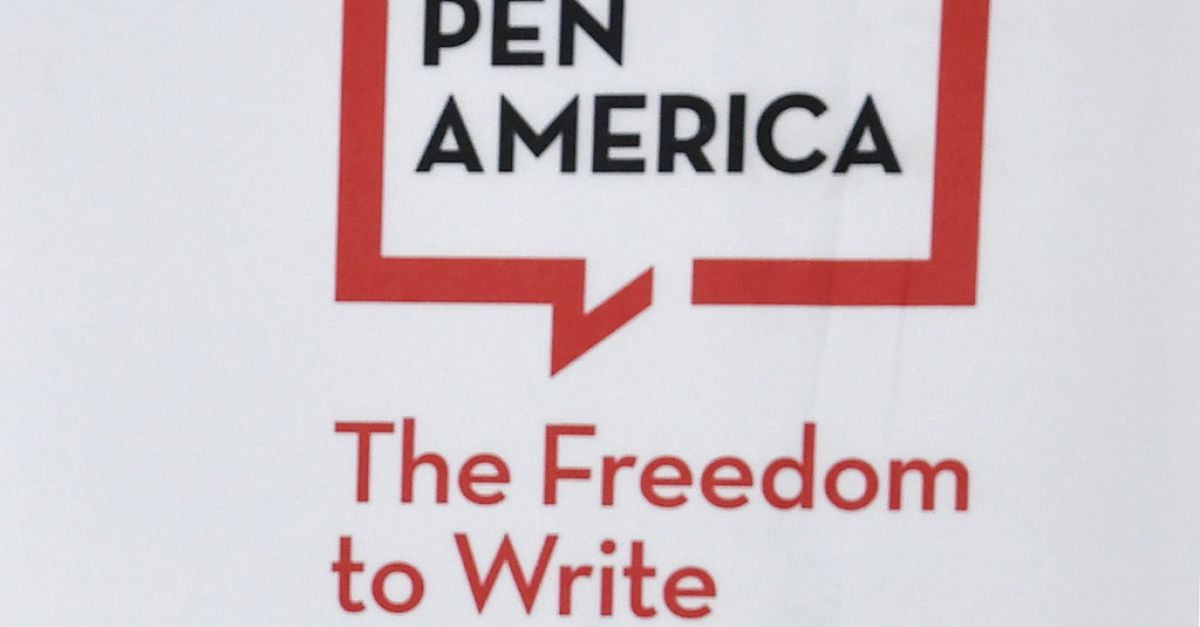 PEN America отмени годишните си литературни награди след като десетки