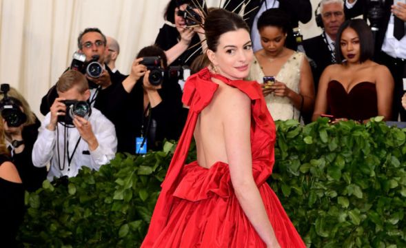 Anne Hathaway Reflects On ‘Gross’ Audition Having To Kiss 10 Men