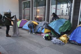 Police Clear Migrant Camp In Central Paris In Pre-Olympics Sweep, Say Aid Groups