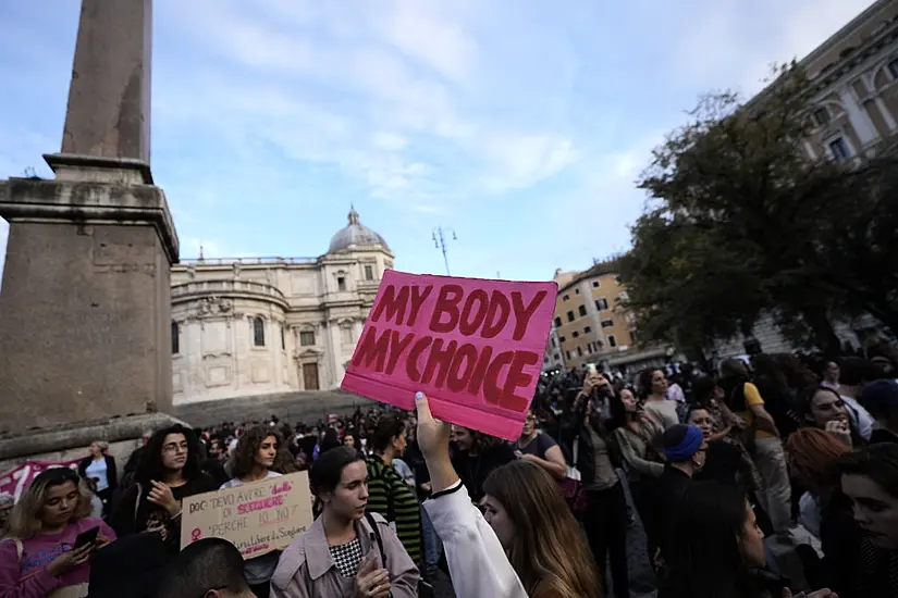 Italy To Allow Anti-Abortion Groups Access To Women Considering Procedure