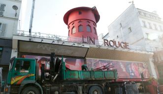 Moulin Rouge Windmill Sails Fall Onto Street Below Famous Paris Cabaret Club