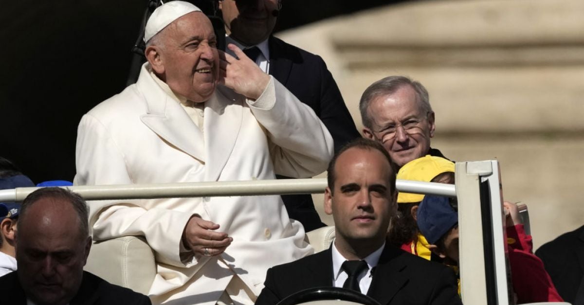 Папа Франциск приема призива си изкуственият интелект да бъде разработен