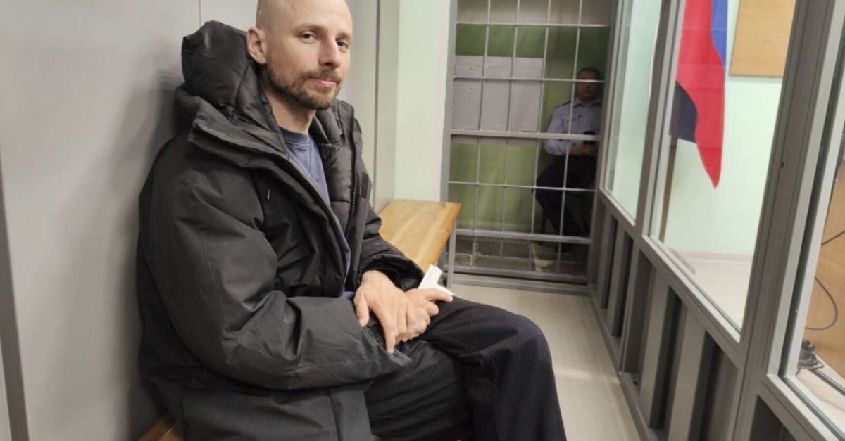 Двама журналисти бяха арестувани в Русия по обвинения в екстремизъм“