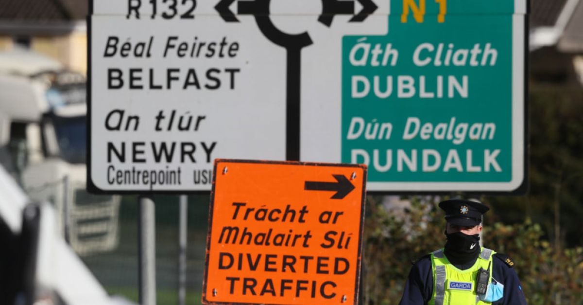 Хвърлени под съмнение твърдения, че мнозинството от търсещите убежище в Ирландия са прекосили границата на Северна Ирландия