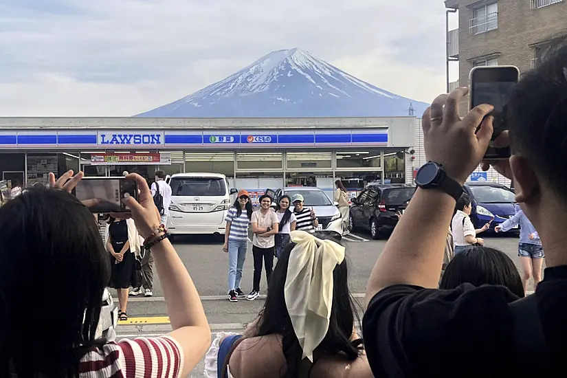 Town Building Big Screen To Block View Of Mount Fuji In Bid To Deter Tourists