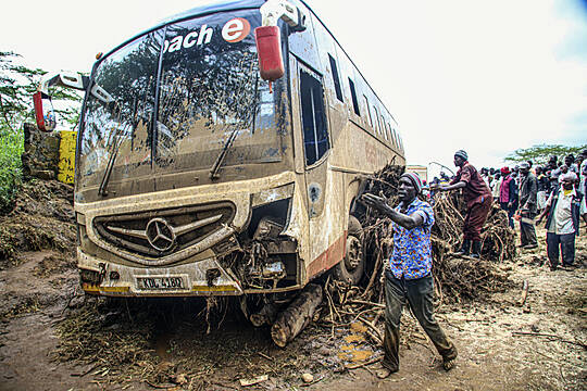 Kenyans In Flood-Prone Areas Ordered To Evacuate As Death Toll Rises