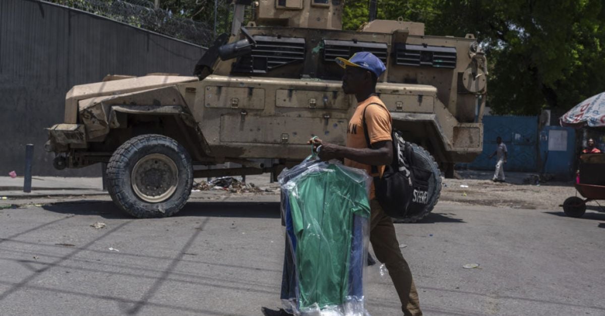 Преходният съвет на Хаити назначава нов министър-председател на фона на надеждите за потушаване на насилието