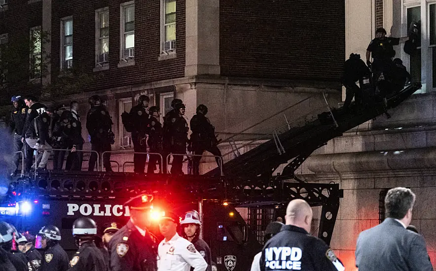 Police Clear Pro-Palestinian Protesters From Columbia University