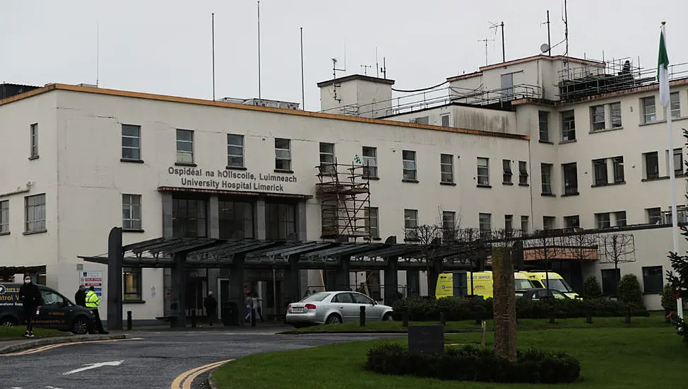 Inmo Trolley Watch: 113 Patients Waiting For Beds In Limerick Hospital