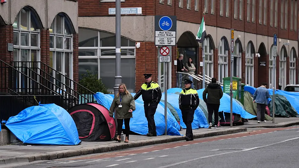 Some Asylum Seekers Still Without Beds After City Centre Camp Dismantled