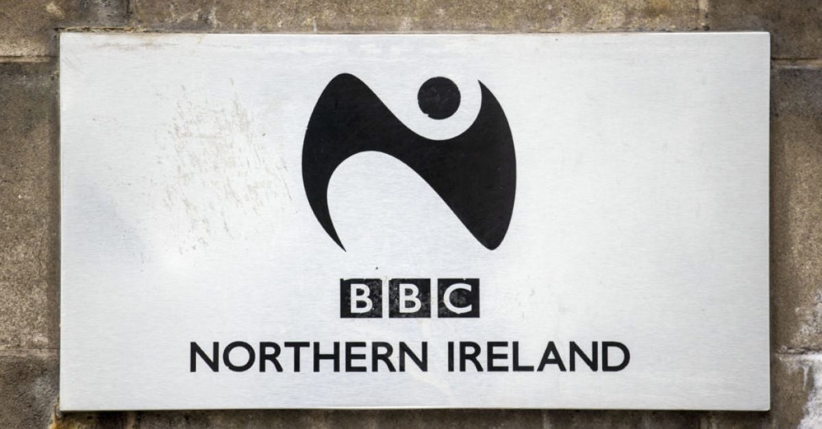 BBC sa obrátila na súd pre údajné policajné špehovanie novinára Vincenta Kearneyho