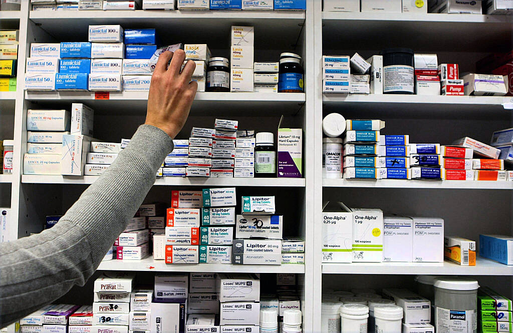 Significant increase in medicine shortages according to survey | BreakingNews.ie