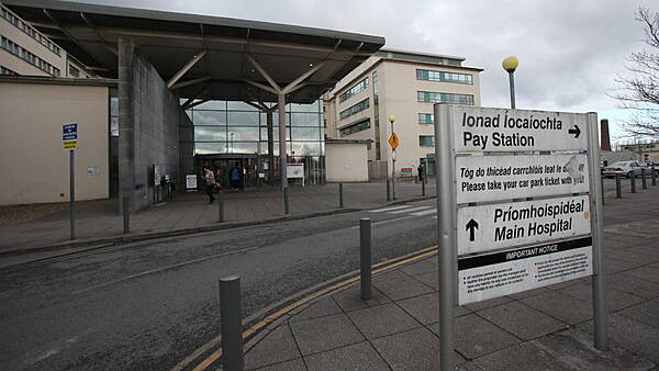Carlow Nationalist — Dáil told that woman with ectopic pregnancy felt hospital was 'like a warzone' - Vimarsana News