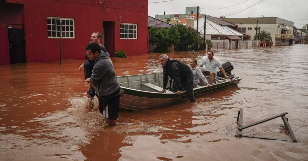 Проливните дъждове в южния бразилски щат Рио Гранде до Сул
