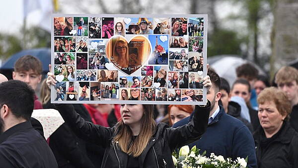 Laois Nationalist — Final loving texts of teenage couple killed in collision read to funeral mourners - Vimarsana News