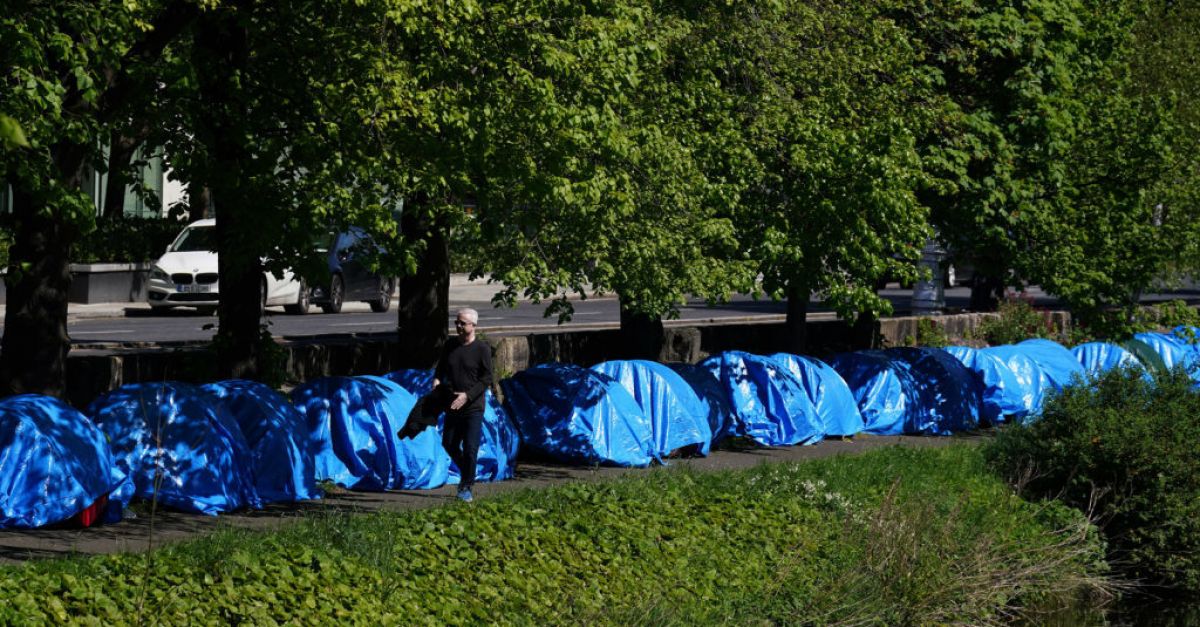 Правителството трябва да бъде по-силно в справянето с лагерите за търсещи убежище – TD