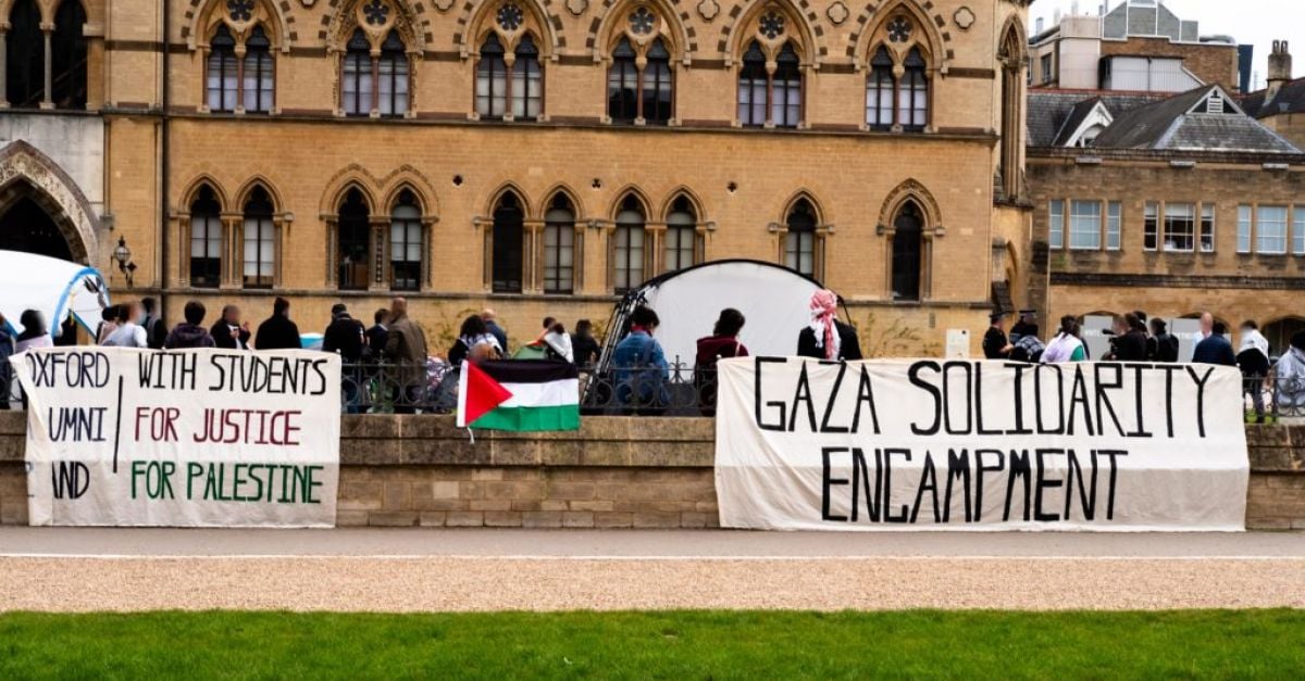 Студенти от Оксфорд и Кеймбридж създадоха протестни лагери в Газа