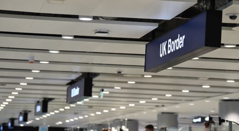 Uk Airport Passport E-Gates Hit With It Issue Causing Major Disruption