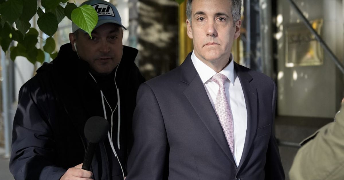 Майкъл Коен ще бъде изправен пред мъчителен кръстосан разпит от адвокатите на Тръмп