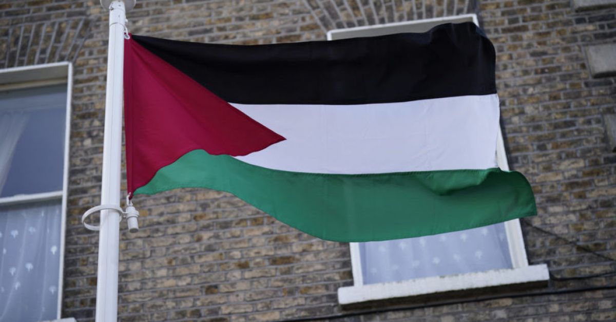 Двама палестински активисти за правата на човека заявиха, че Ирландия