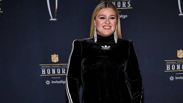 Kelly Clarkson Denies Ozempic Use But Confirms She Takes Weight Loss Medication